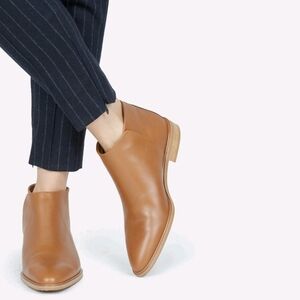 Everlane Italian Leather Modern Ankle Boot Bootie Cognac Tan Women's Size 9